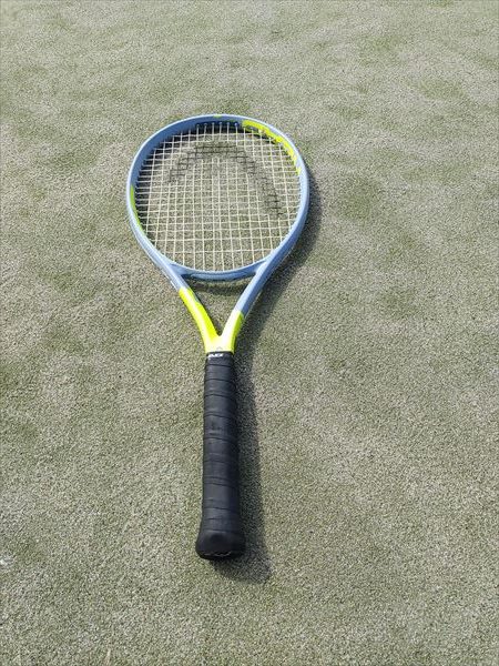 テニスラケット ヘッド ユーテック エクストリーム MP 2010年モデル (G2)HEAD YOUTEK EXTREME MP 2010100平方インチ長さ