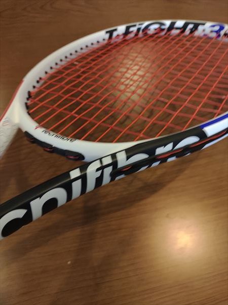 テニスラケット テクニファイバー ティーファイト アールエス 300 2020年モデル (G2)Tecnifibre T-FIGHT RS 300 2020